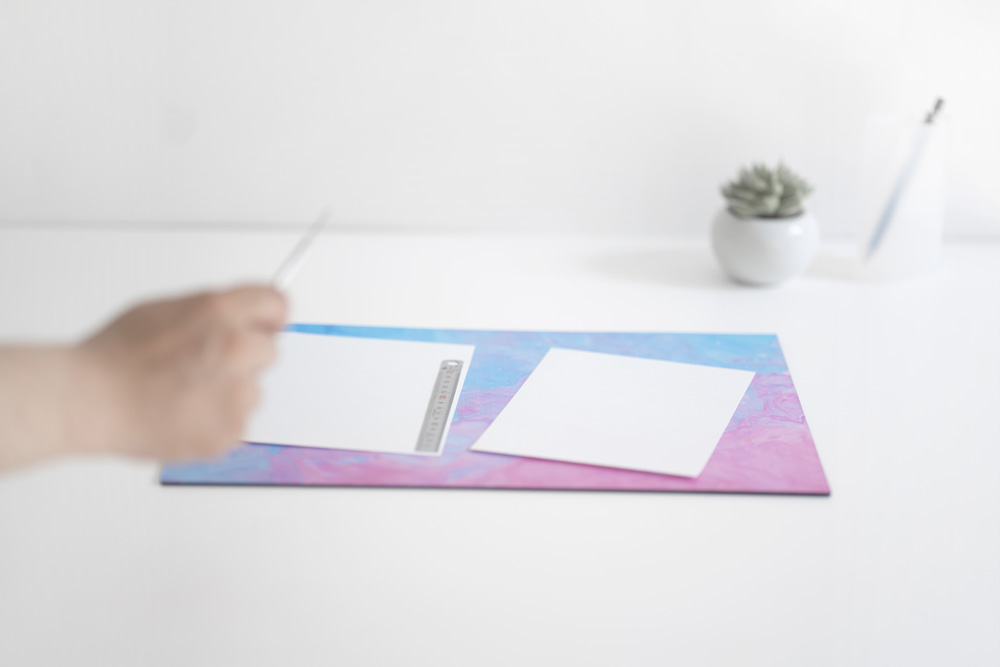 飾れるカッターマット